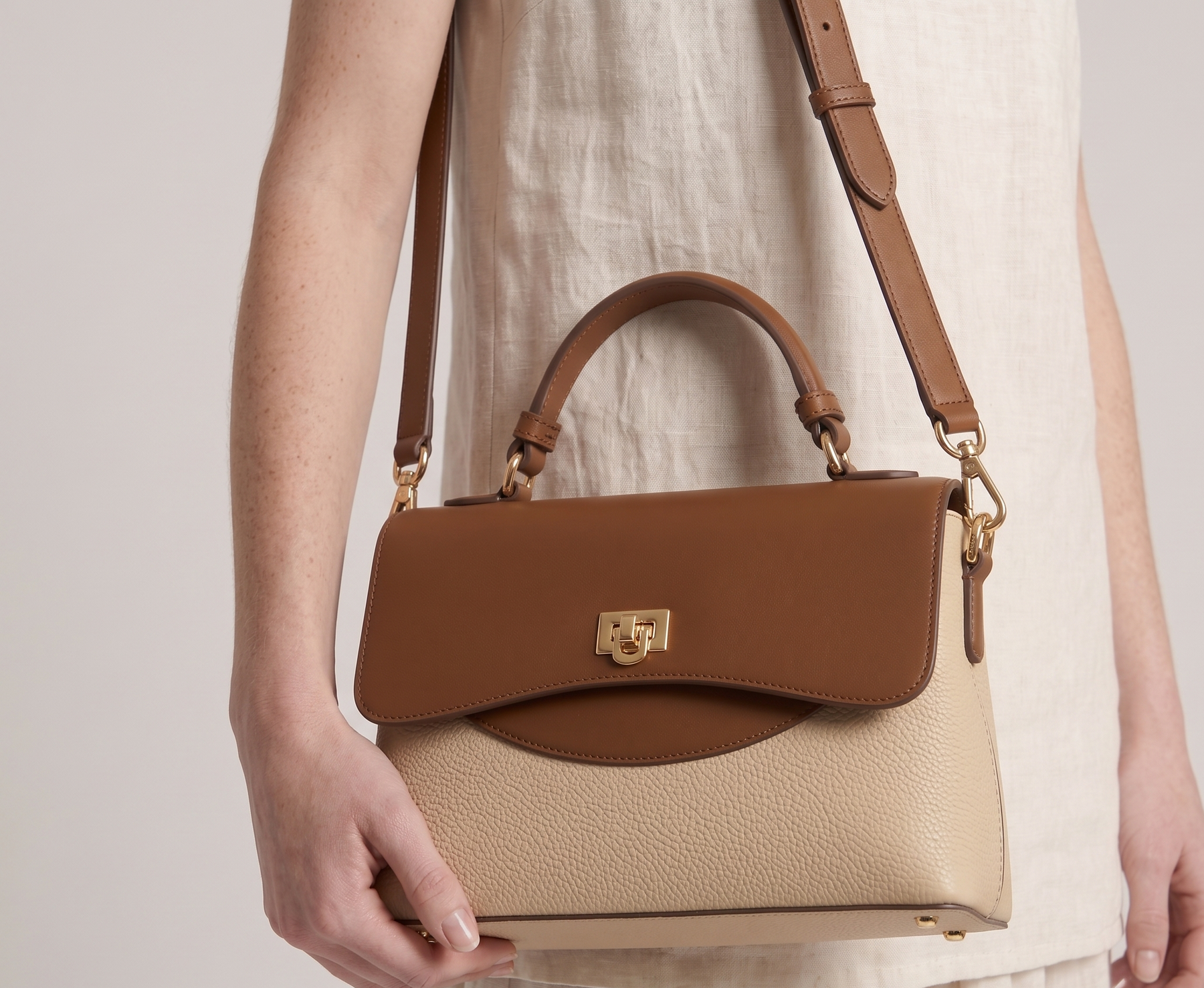 Serelle Crossbody