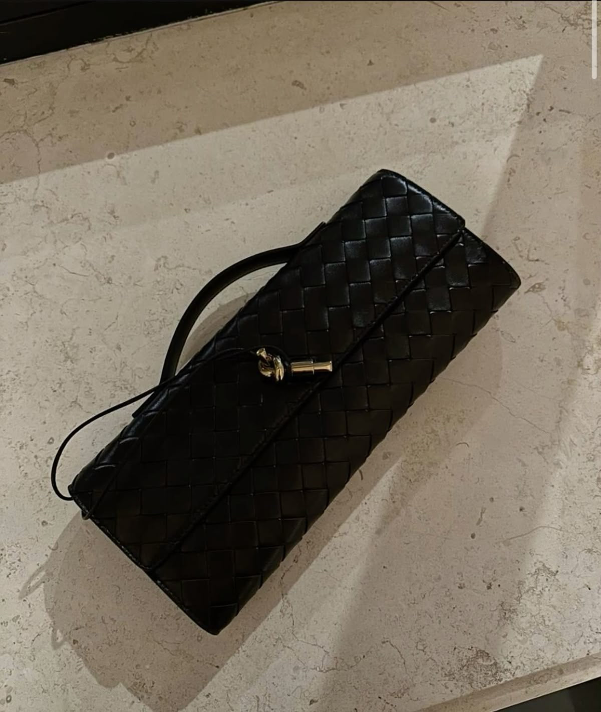 Bolsa Baguette Transversal em Couro Catarina