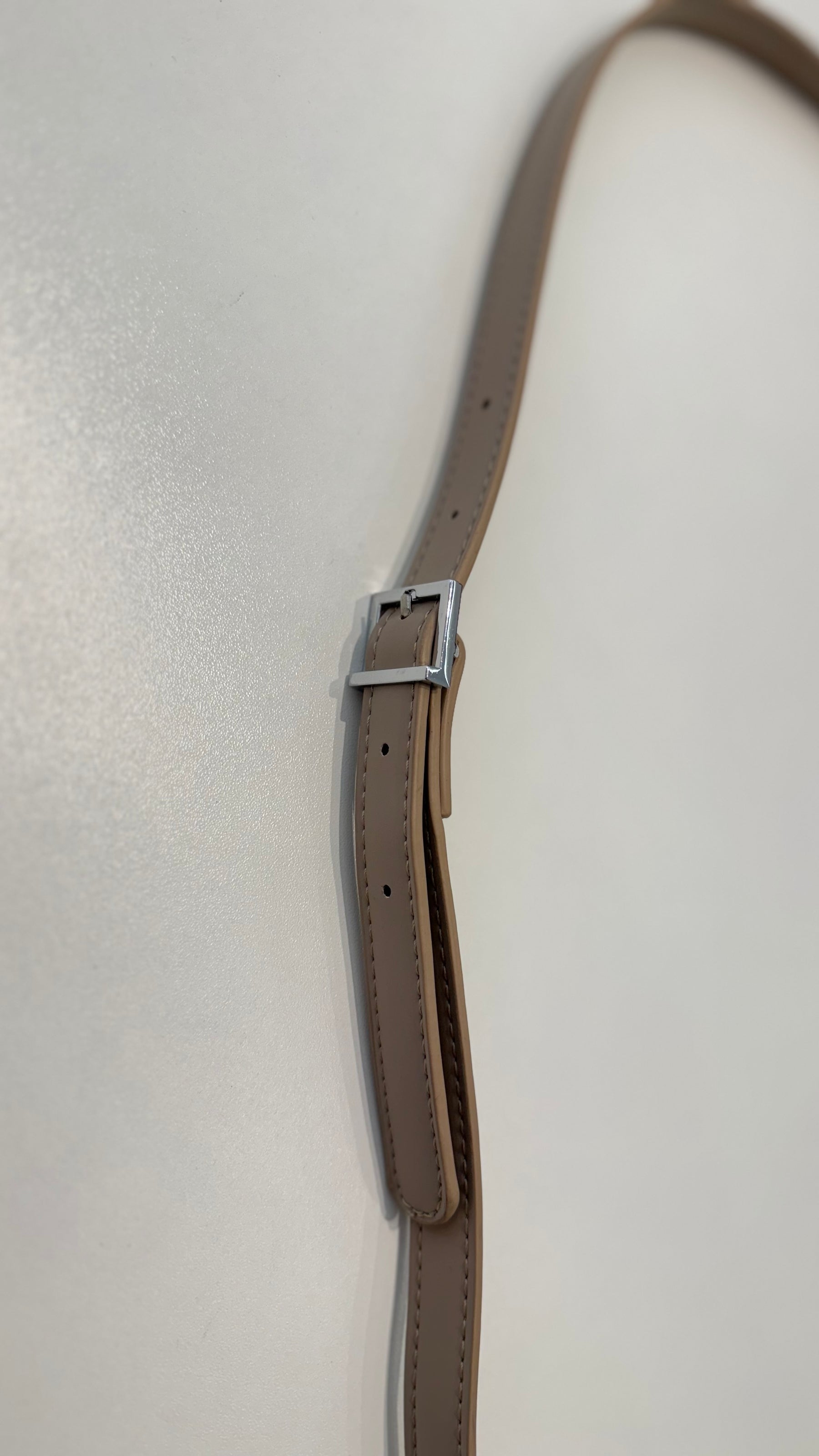 A Bolsa Luma é a união perfeita entre elegância e funcionalidade. Compacta e refinada.