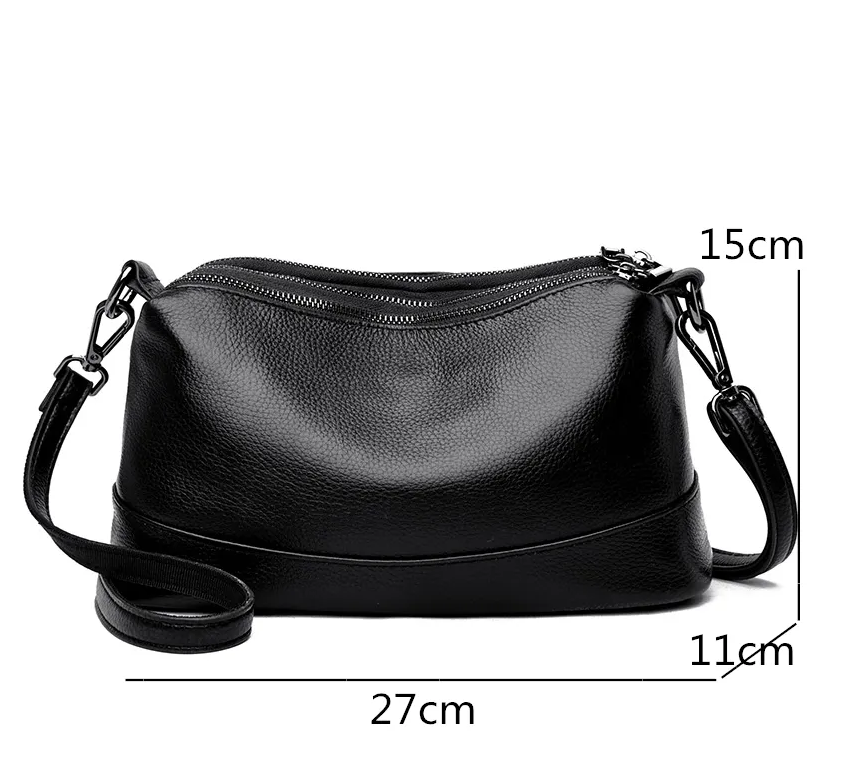 Bolsa Pietra em couro legítimo, compacta, elegante e resistente. Alça ajustável, zíper seguro e ótimo espaço interno para o dia a dia com estilo.