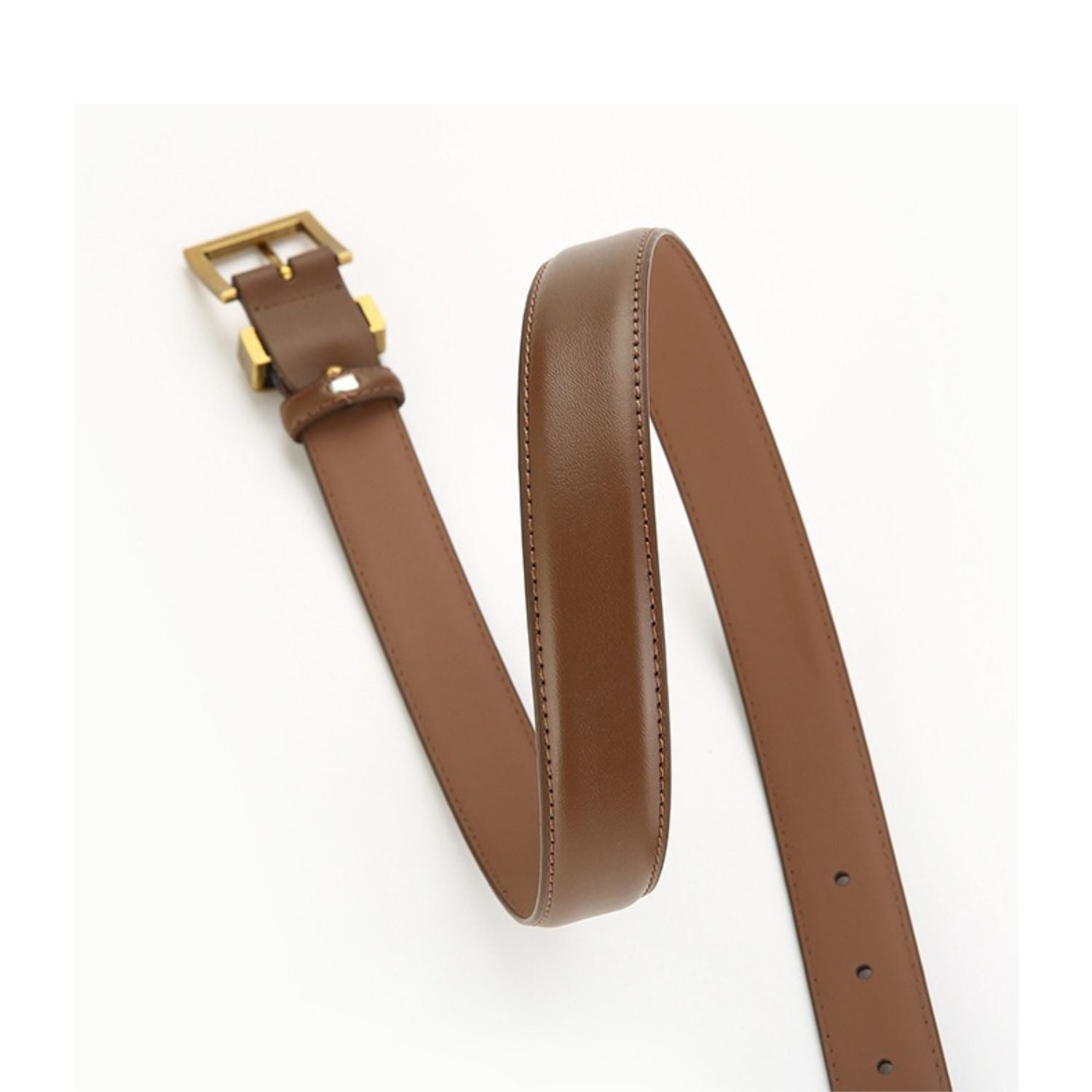 O Cinto Bianca é a escolha ideal para compor looks modernos e sofisticados! Ele oferece alta qualidade e durabilidade incomparáveis.