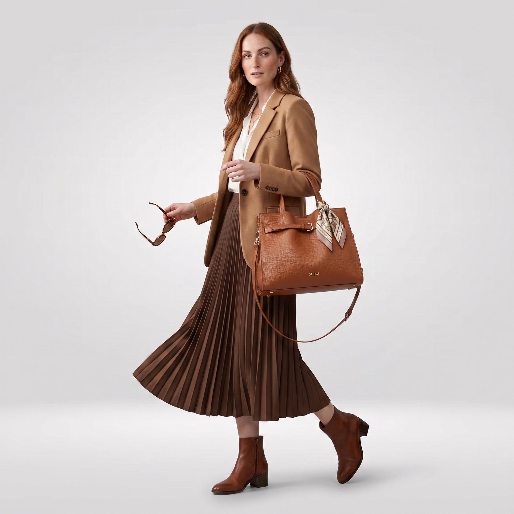 Elara Crossbody