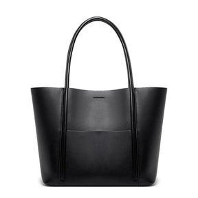 a Bolsa em Couro Letícia, uma peça que une elegância, praticidade e funcionalidade em um design sofisticado.