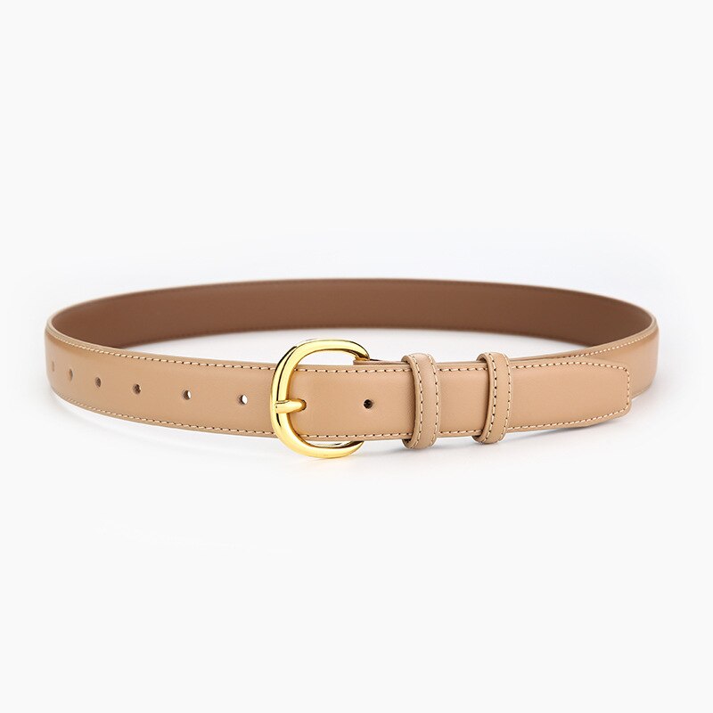 Se você está procurando um acessório elegante e durável, o nosso Cinto Duda é a escolha perfeita! Feito com couro de alta qualidade, ele traz sofisticação e versatilidade para qualquer look.

Com acabamento liso e uma fivela de metal resistente, este cinto é ideal para diversas ocasiões, seja para um visual casual ou para um traje mais formal. O Cinto Duda é o complemento perfeito para o seu guarda-roupa.
