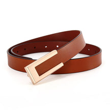 Cinto Jéssica em couro legítimo com fivela dourada. Elegante, durável e versátil, é ideal para looks casuais ou formais com toque sofisticado.