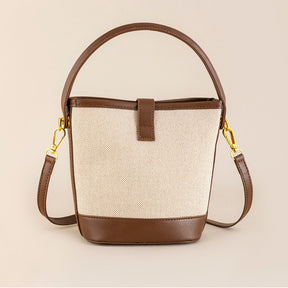 Bolsa Isabela estilo bucket em material sintético premium. Moderna, leve e sofisticada, com design minimalista e ótimo espaço interno para o dia a dia.