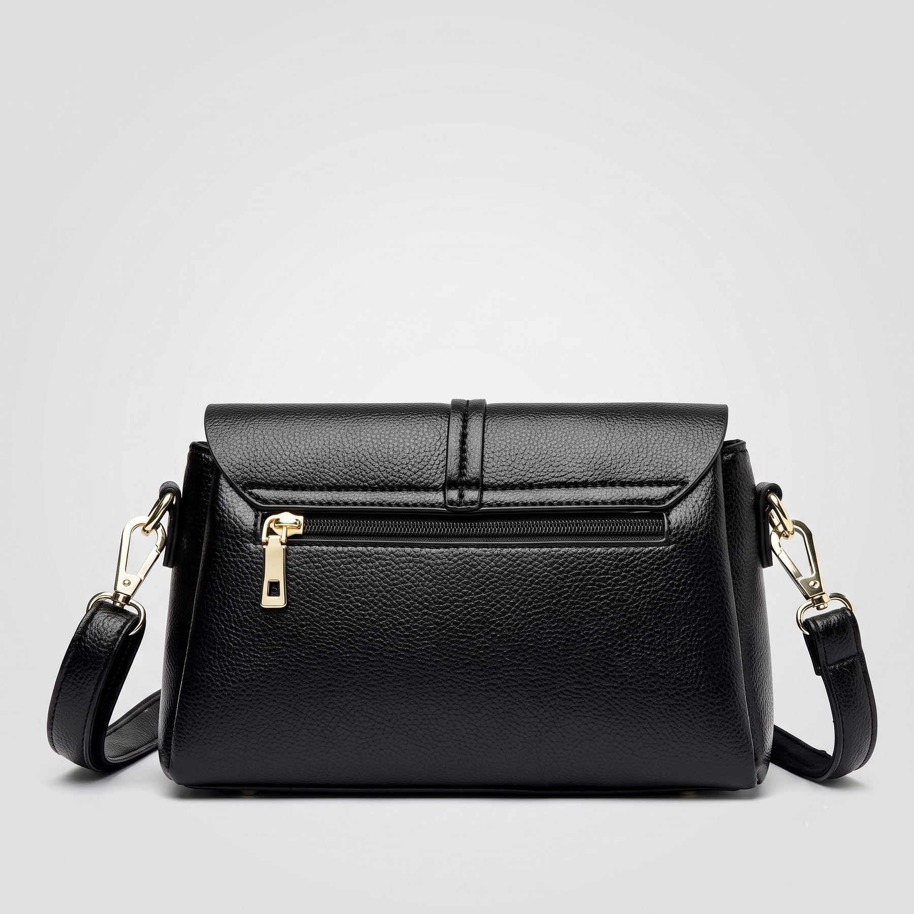 Lioré Crossbody
